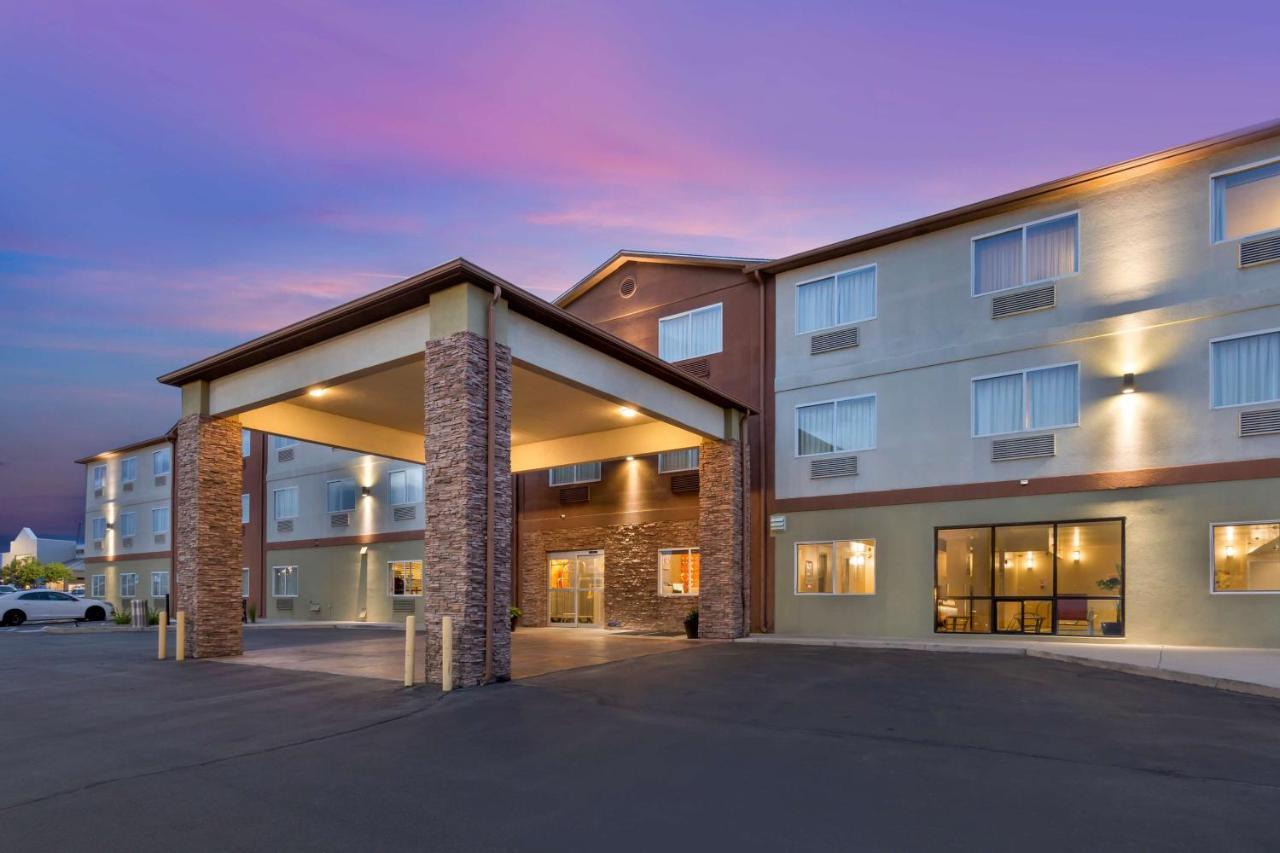 Best Western Plus The Four Corners Inn Farmington Zewnętrze zdjęcie